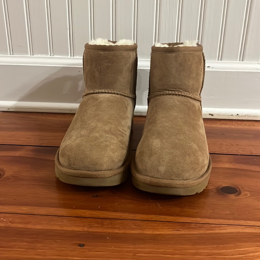 COPY - Mini Uggs